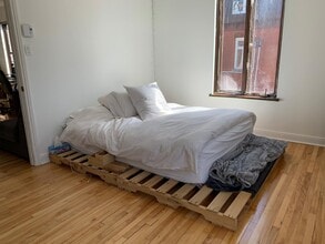 Building Photo - 3953 Rue De Bullion