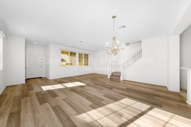 Foto del edificio - 1708 Cal Orchid Pl