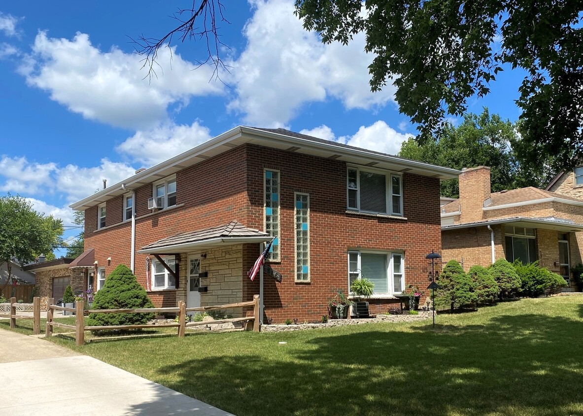 Foto principal - 216 9th Ave