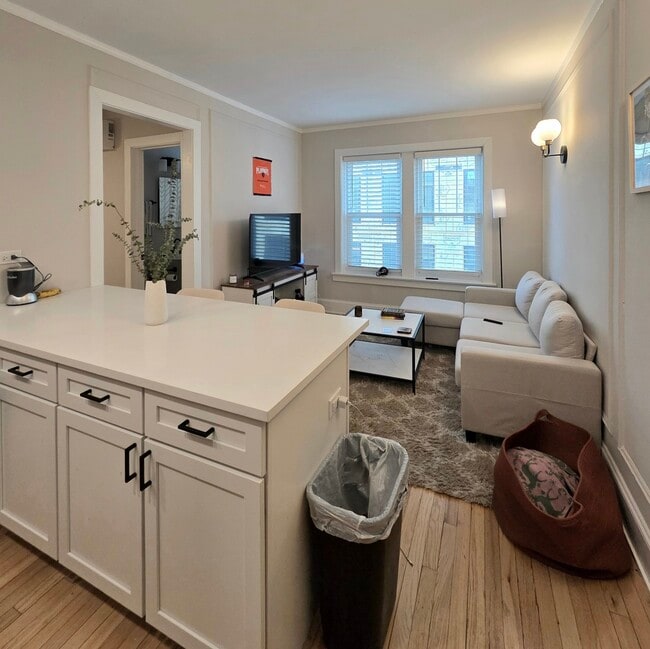 Foto del edificio - 2746 N Hampden Ct