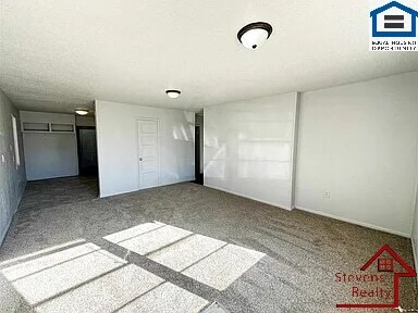 Building Photo - 2309 SW I Ave