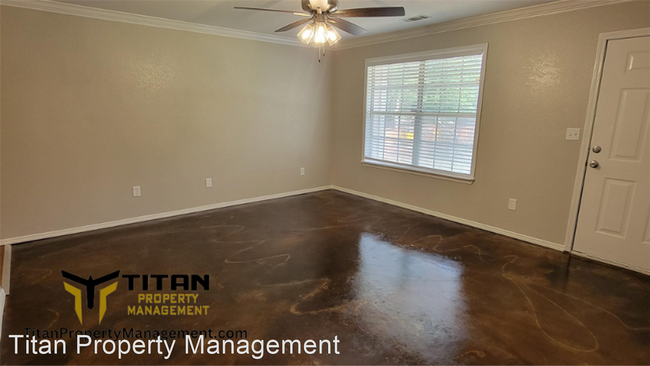 Building Photo - 3 br, 2 bath House - 1619 Hwy 35S