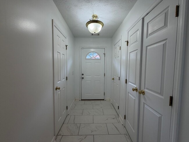 Photo - 1477 N. Donahue, Unit 3901 Apartment