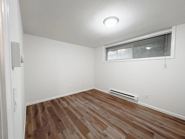 Building Photo - 8358 13th Ave NW