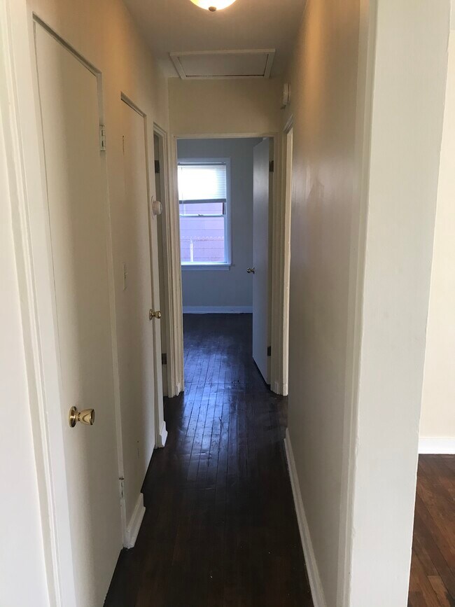 Foto del edificio - 1929 McKinley St