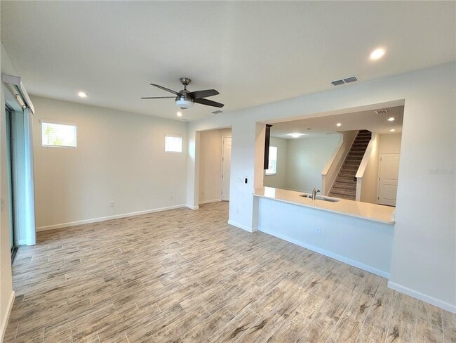 Foto del edificio - 5543 Pleasantview Ct