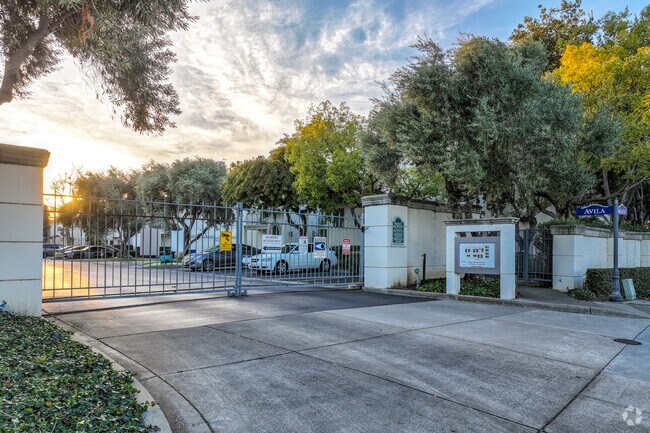 Building Entrance - Andalusia