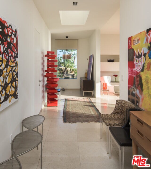 Building Photo - 1099 Vista Grande Dr