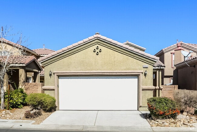Building Photo - 8838 Ashley Park Ave