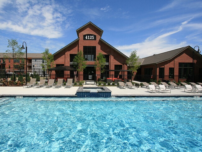 Welcome to Hayden Lofts Luxury Apartments - Hayden Lofts