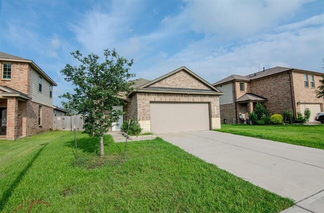 Building Photo - 2434 Heritage Ct