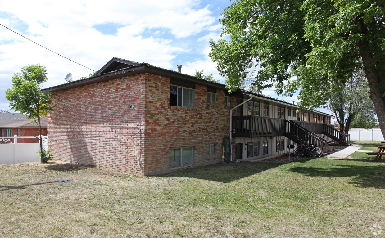 Foto principal - 202 Falls Ave W