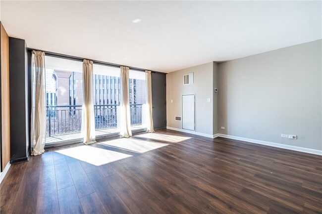 Foto del edificio - 620 Peachtree St NE