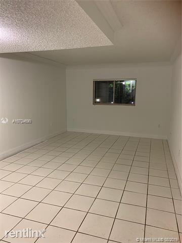 Building Photo - 8240 SW 149th Ct