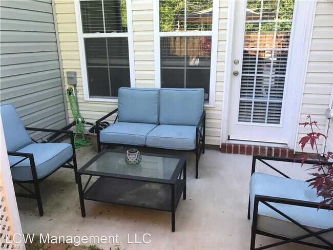 Foto del edificio - 2 br, 2.5 bath House - 5216 Farm House Trail