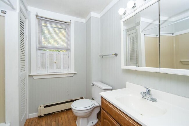 Building Photo - 2307 15th St