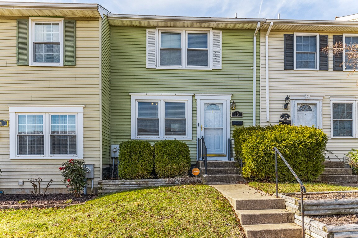 10 Bantry Ct, Rosedale, MD 21237 Townhome Rentals in Rosedale MD