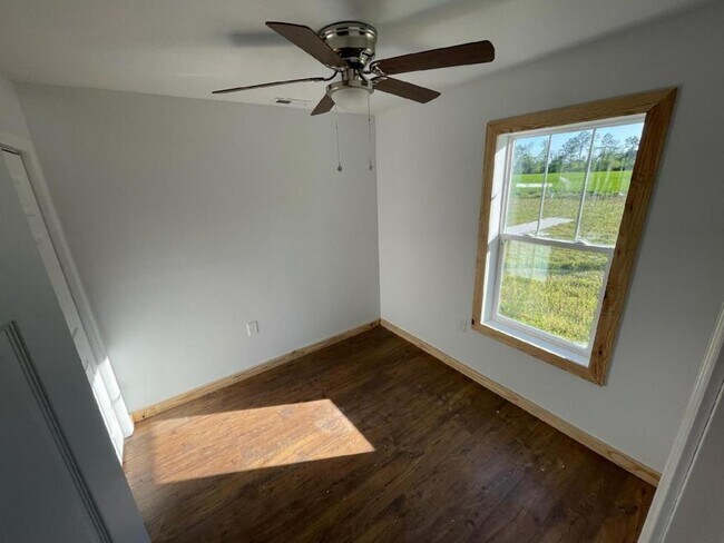 Foto del edificio - 5658 N Shannon Rd