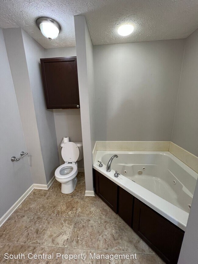 Foto del edificio - 3 br, 2 bath House - 413 Red Maple St