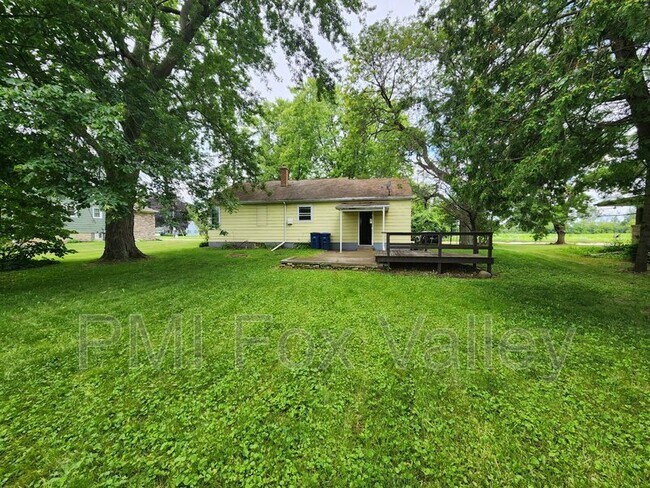 Building Photo - 3302 Oregon St