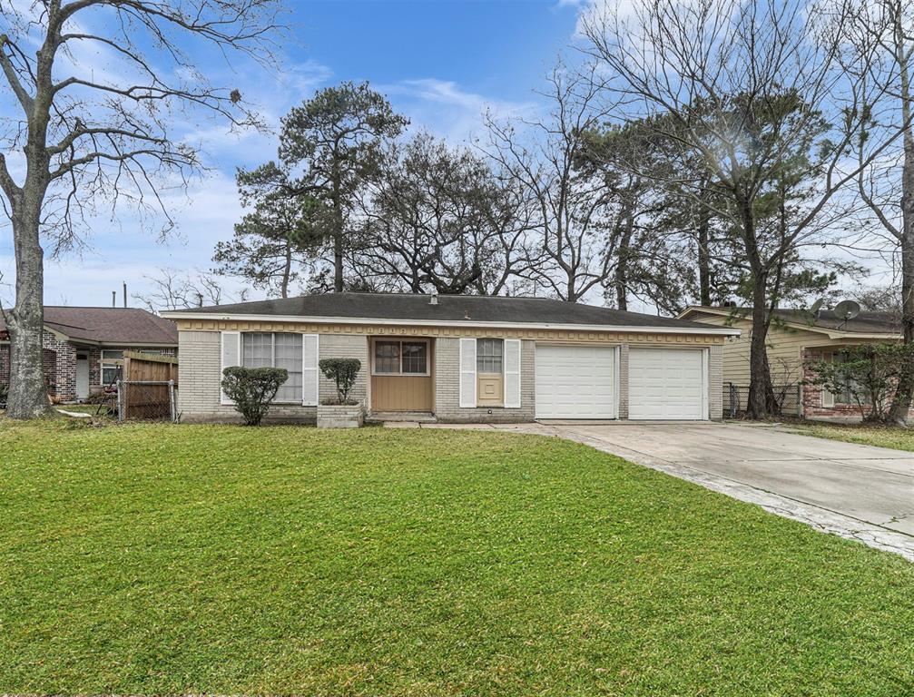 Foto principal - 12307 Swan River Dr