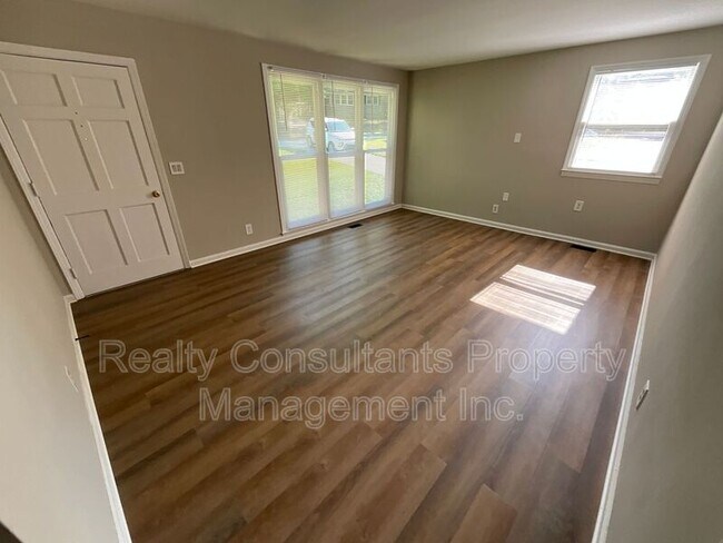 Foto del edificio - 1413 Gracewood Dr