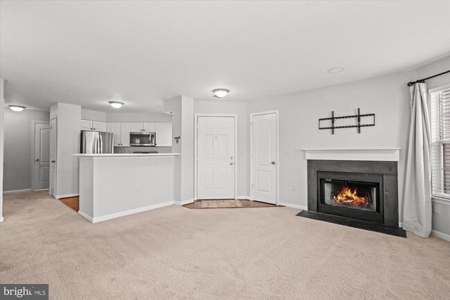 Building Photo - 5600 Willoughby Newton Dr