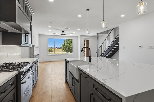 Photo - 404 Vista Buena Trail Townhome
