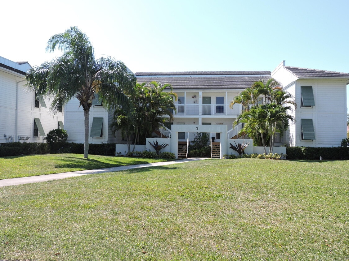 281 Cypress Point Dr, Palm Beach Gardens, FL 33418 Condo for Rent in