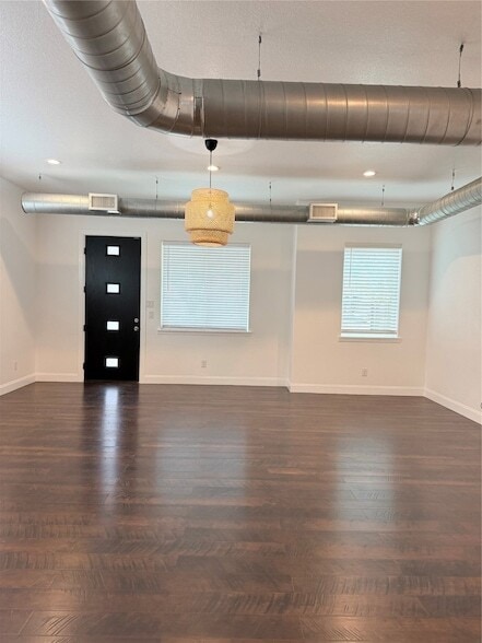 Photo - 202 N York St Unit