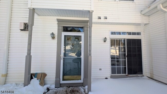 Building Photo - 3 Caroline Foster Ct