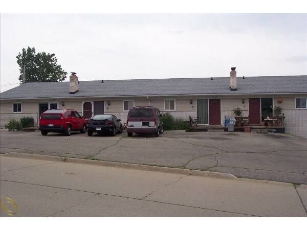 Primary Photo - 212 Summit Ridge Dr