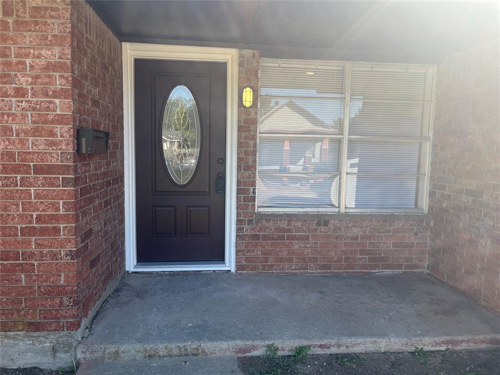 Foto principal - 1318 NE 15th St