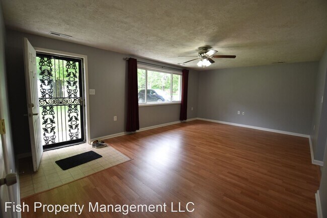 Building Photo - 3 br, 1 bath House - 700 W 200 N