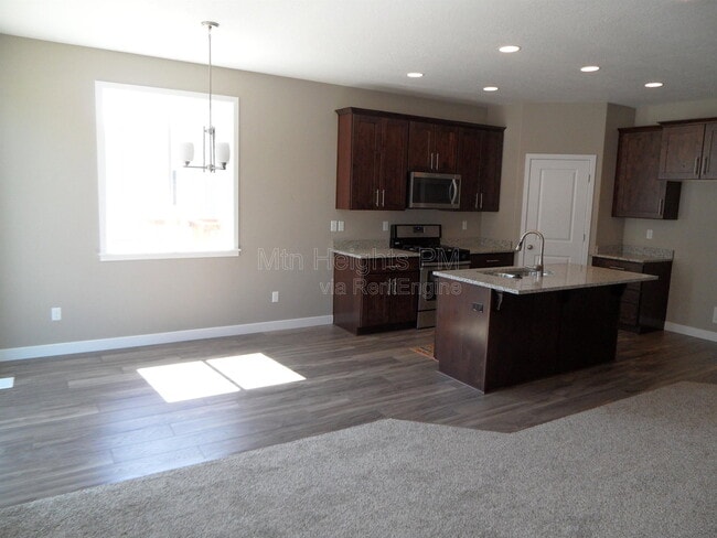 Foto del edificio - 797 Tamsin Ct