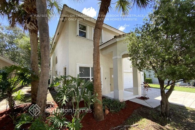 Building Photo - 1843 Magliano Dr