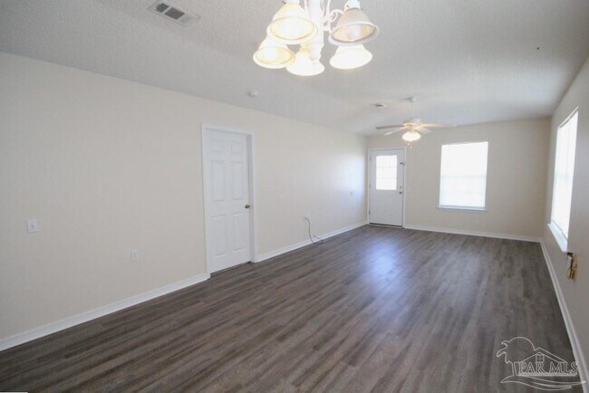 Foto del edificio - 3092 Flintlock Dr