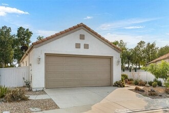 Building Photo - 28243 Valombrosa Dr