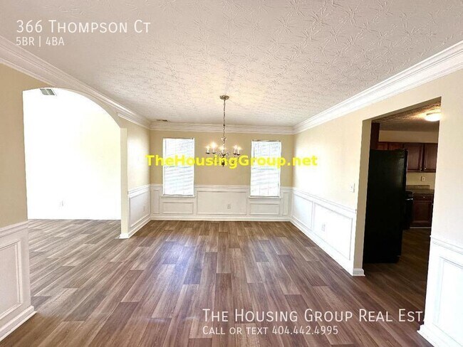 Building Photo - Ready Now!! Hampton 5 BR!!