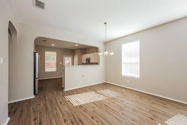 Building Photo - 27330 Wrought Iron