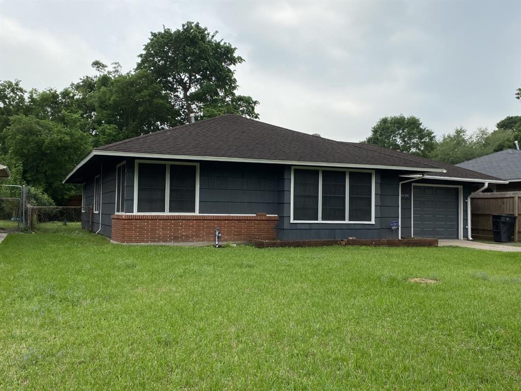 Primary Photo - 6206 Heron Dr