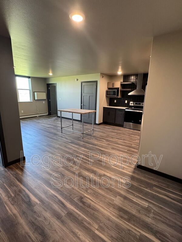 Foto del edificio - 226 E Greenfield Ln