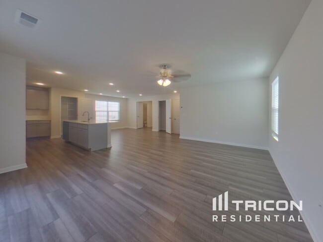 Building Photo - 2196 Trollinger Drive Catawba NC