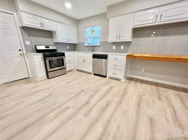 Building Photo - 2107 Hedgerow St