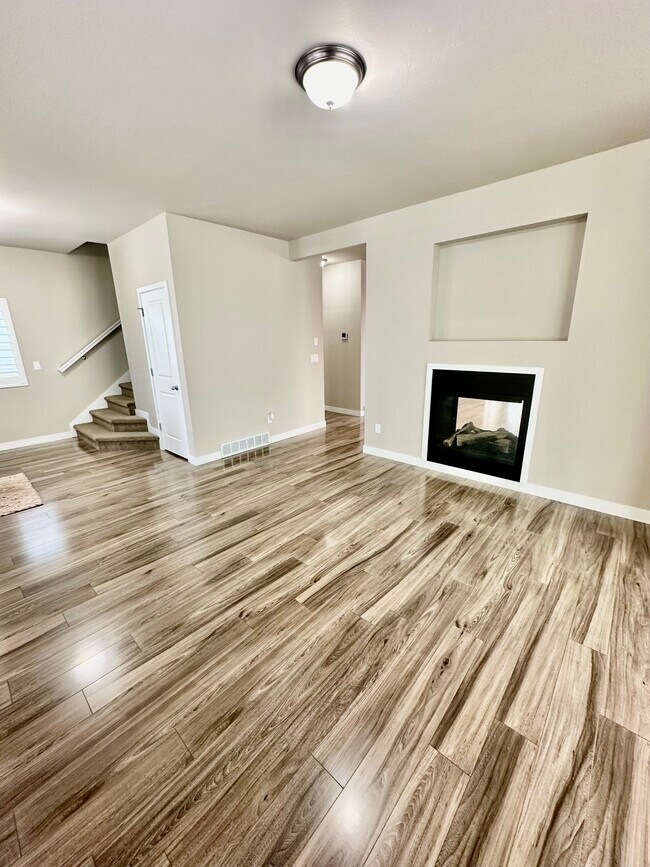 Building Photo - 13872 S Wheadon Ct
