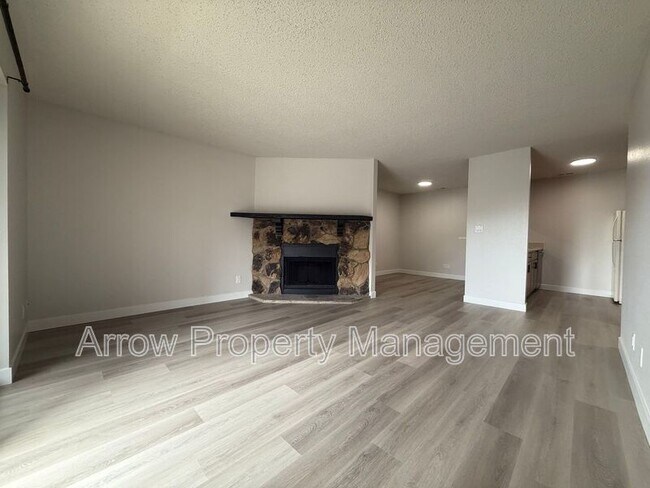 Foto del edificio - 2330 N 44th St