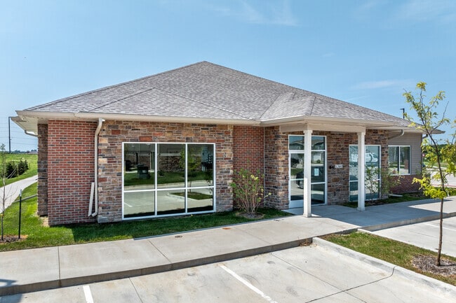 Building Photo - Destination 141