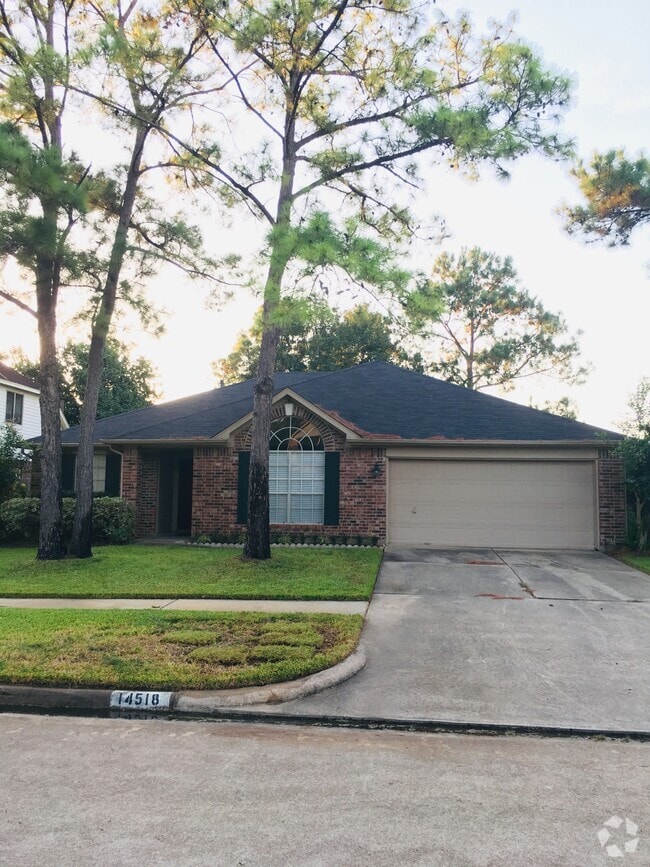 Building Photo - 14518 Cypress Green Dr