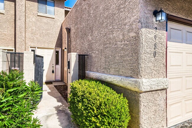 Foto del edificio - Townhome for Rent
