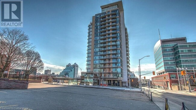 Building Photo - 85 Duke St W